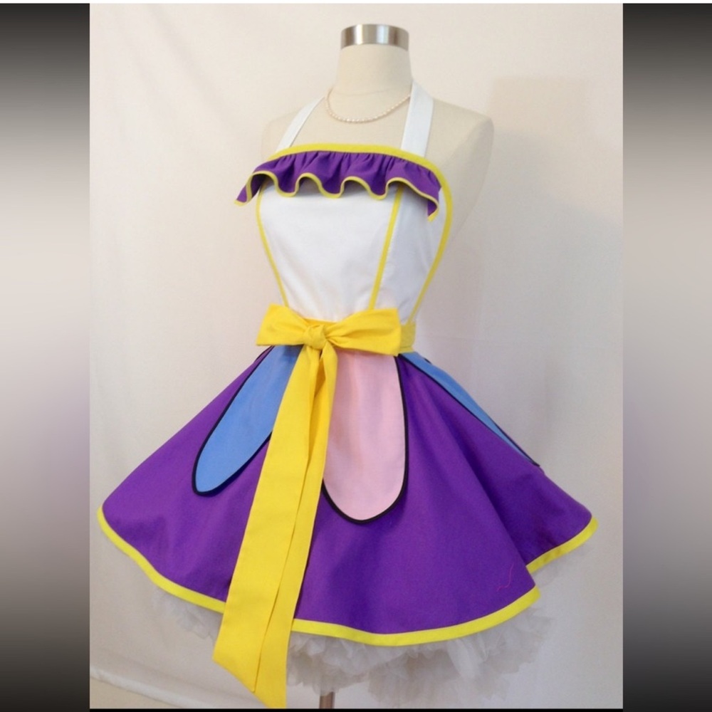 MRS POTTS APRON